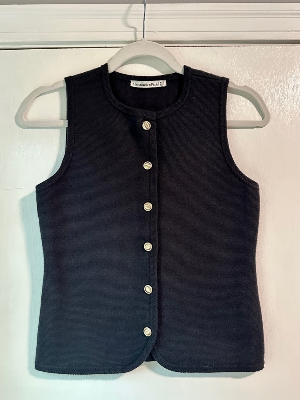 A&F Mara Crew Button Sweater Vest